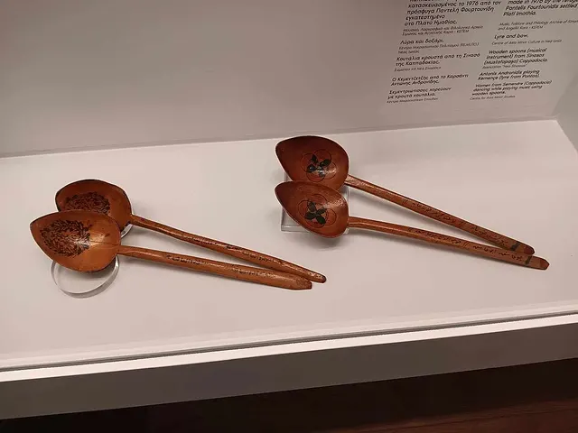 Spoons